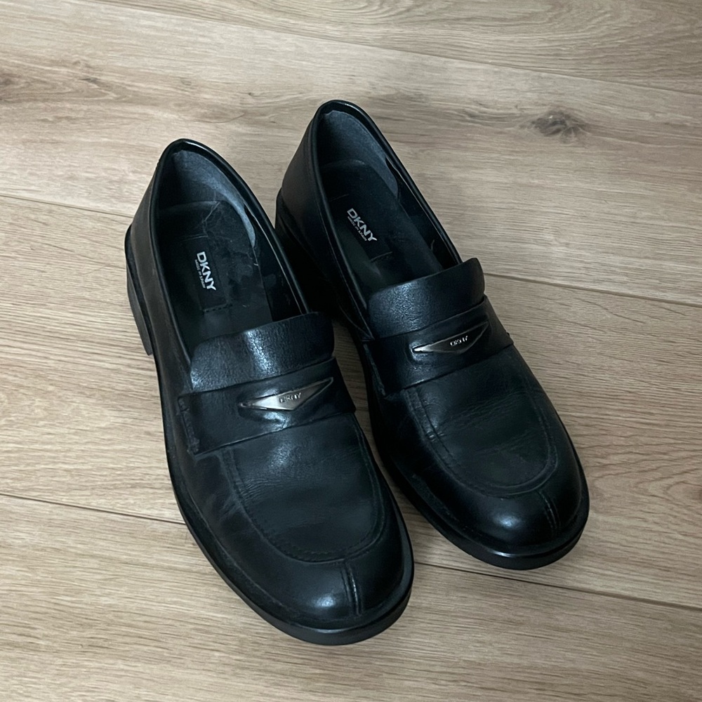 DKNY Black Leather Slip-On Loafers